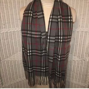 Authentic Burberry lambswool scarf